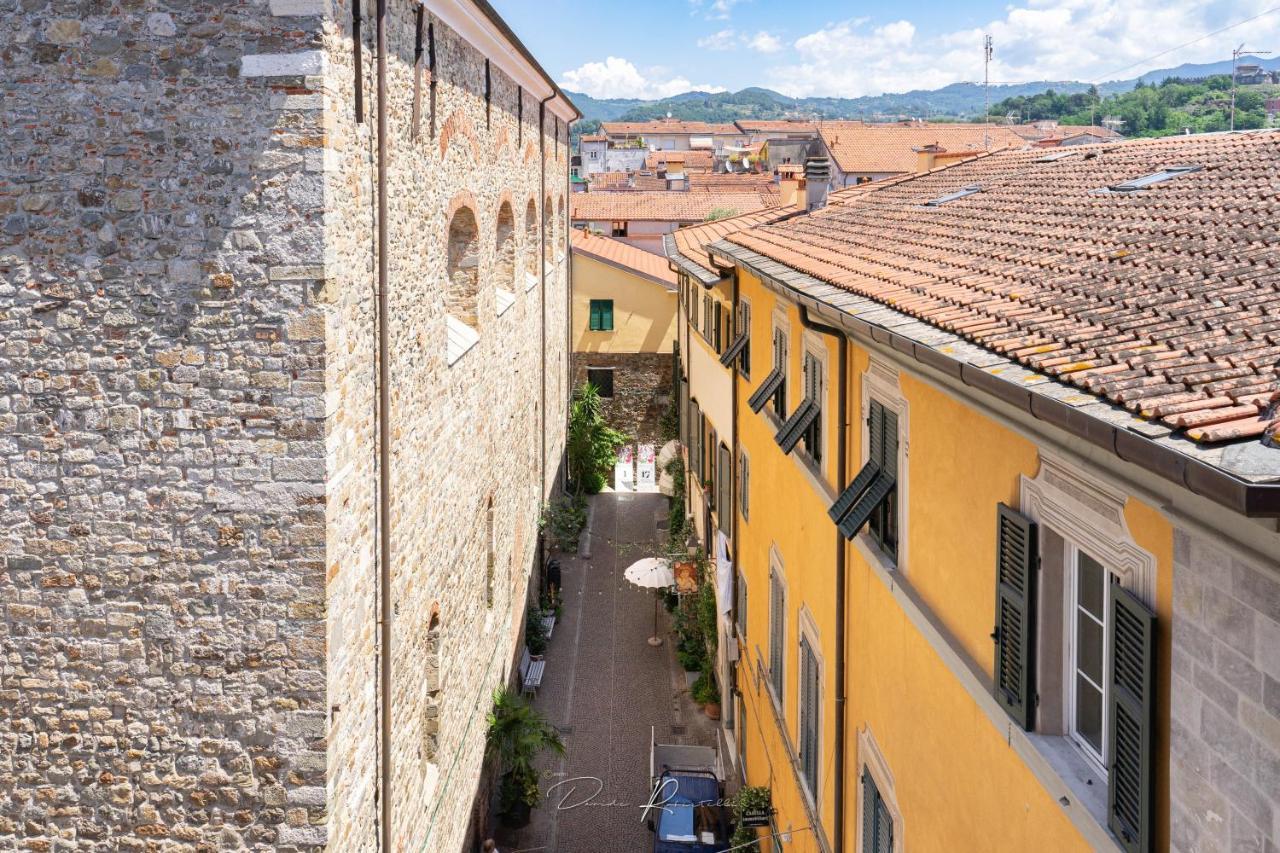 Affittacamere Al Campanile Sarzana Esterno foto